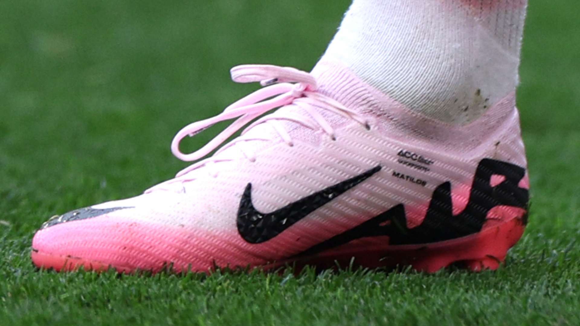 Cristiano ronaldo current boots discount